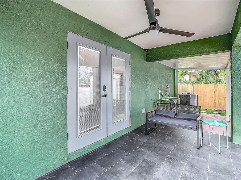 2907 West Arch Street Tampa, FL 33607 - Photo 41 of 48 a outdoor space with patio
