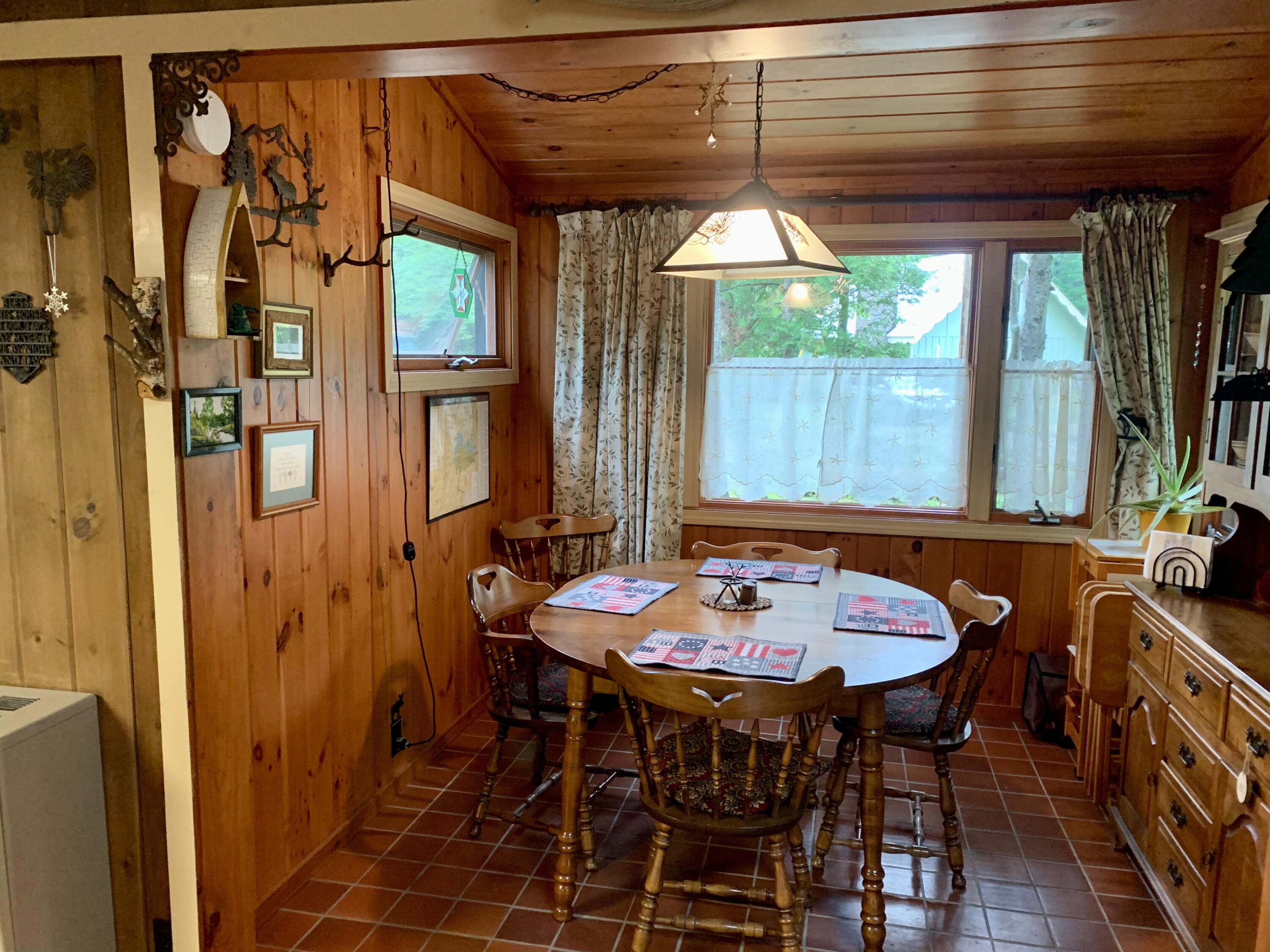 1004 Sherbino Road Carrabassett Valley, ME 04947 - Photo 5 of 18 Dining Area