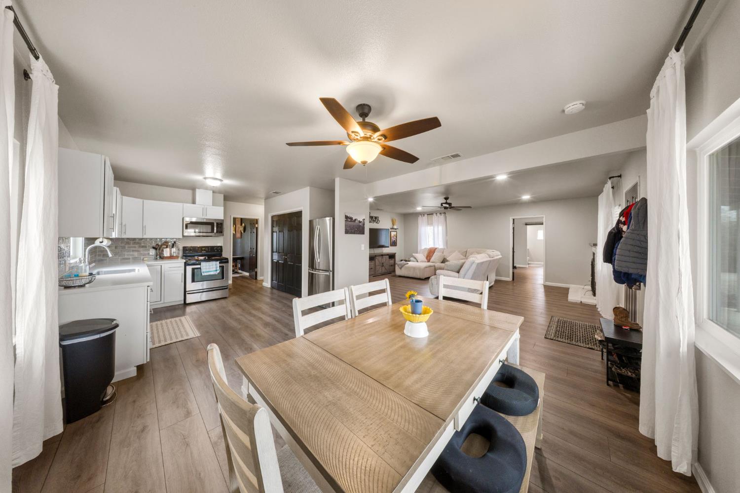 1313 Old Tim Bell Road Waterford, CA 95386 - Photo 8 of 18