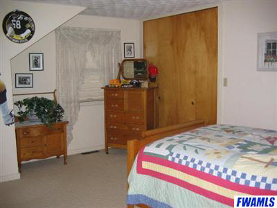 4302 East Tillman Road Fort Wayne, IN 46816 - Photo 18 of 20