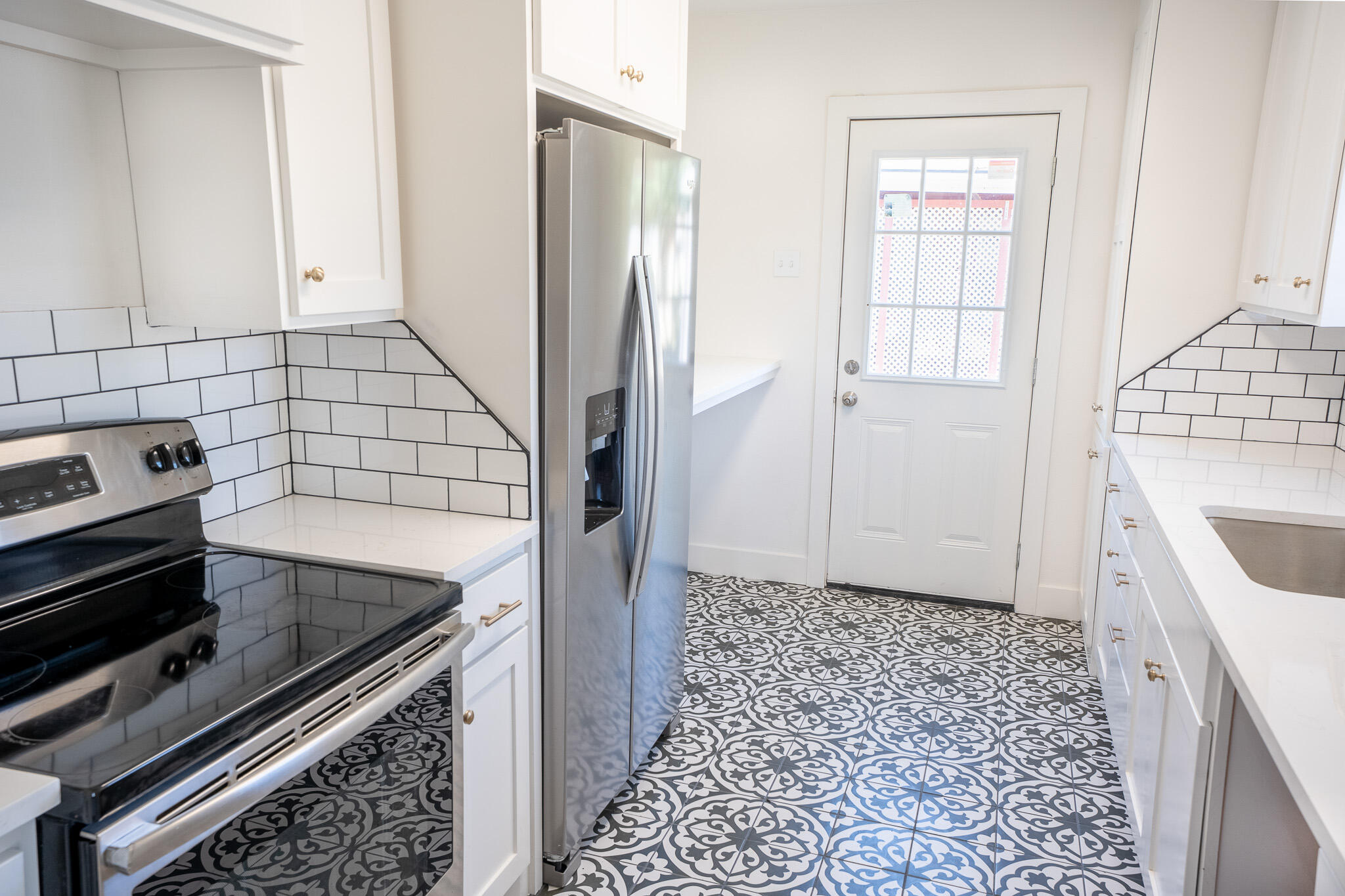 2107 28th Street Lubbock, TX 79411 - Photo 6 of 18 DSC00015-HDR