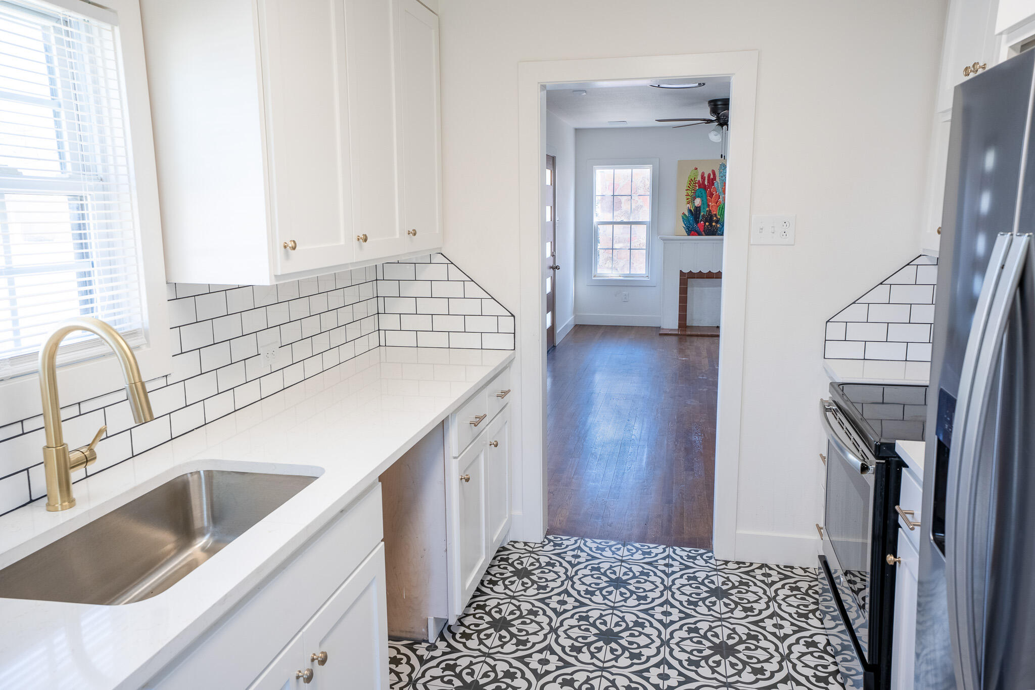 2107 28th Street Lubbock, TX 79411 - Photo 7 of 18 DSC00018-HDR