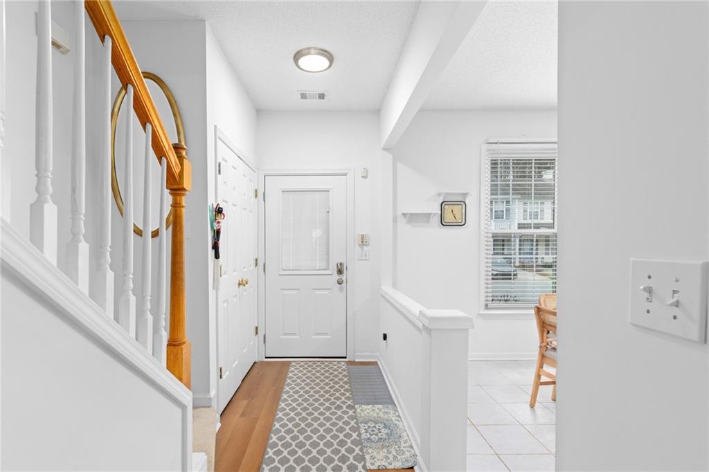 4088 Howell Park Road Duluth, GA 30096 - Photo 11 of 58