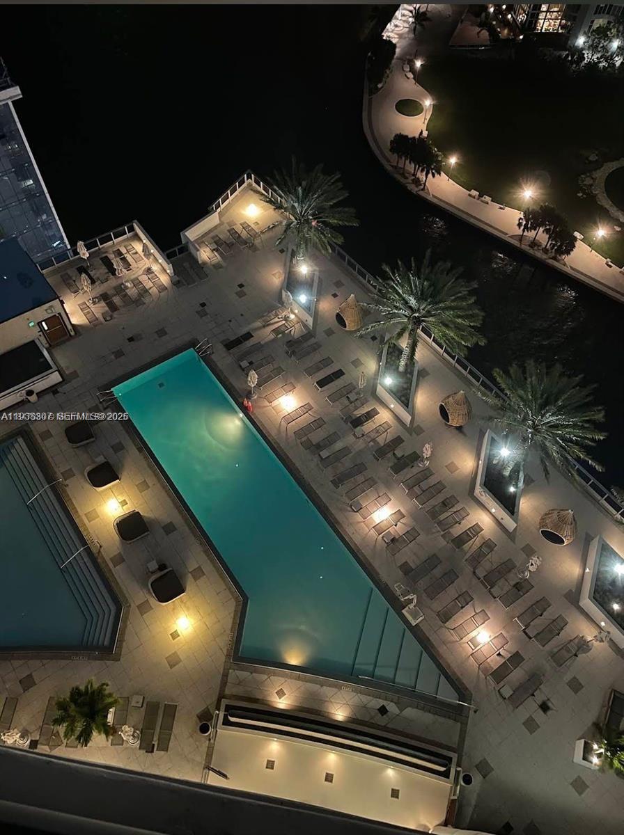 200 Biscayne Blvd Way, Unit 906 Miami, FL 33131 - Photo 40 of 44