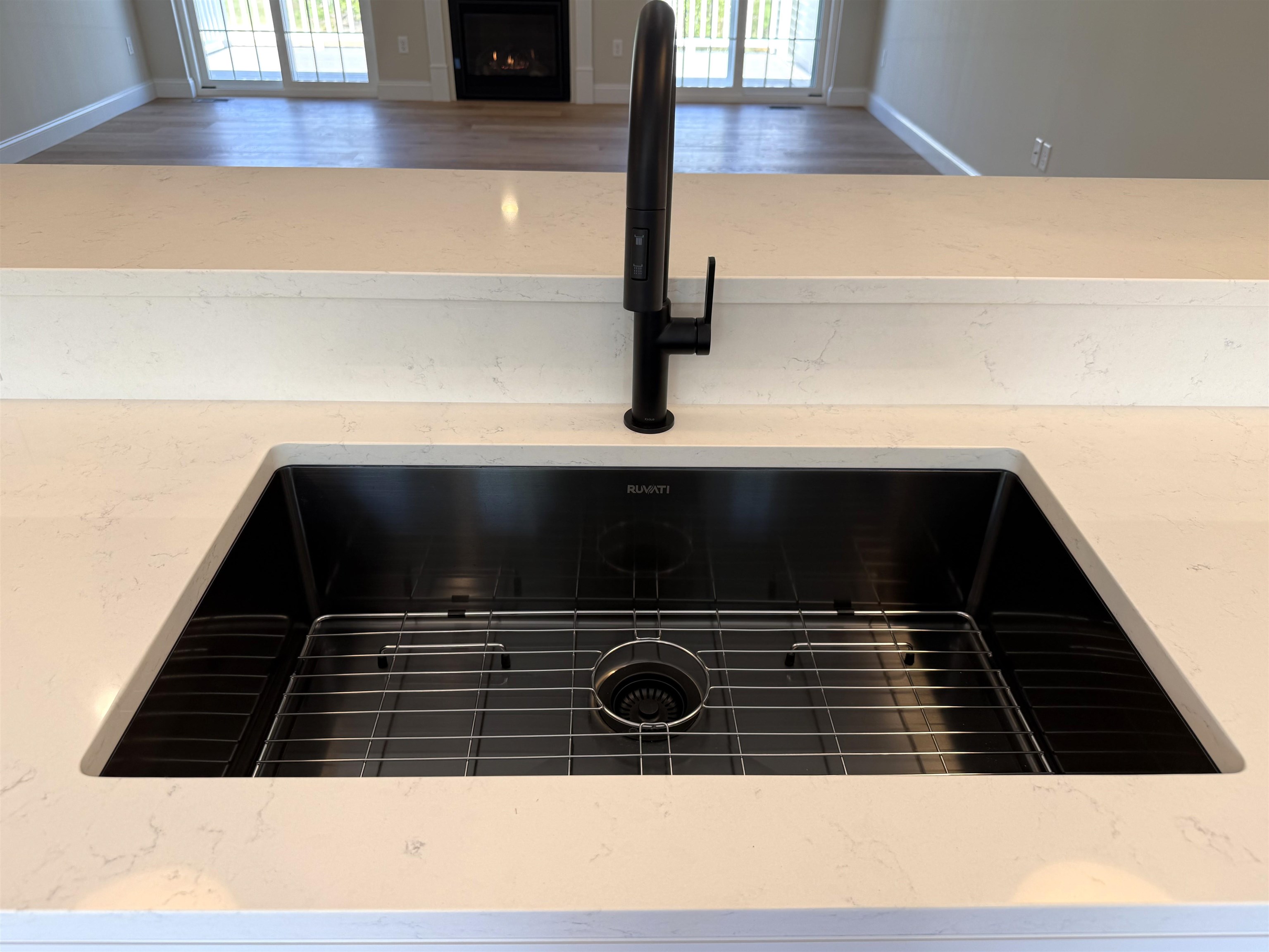 1 A Connor Court, Unit 1A Epping, NH 03042 - Photo 4 of 25