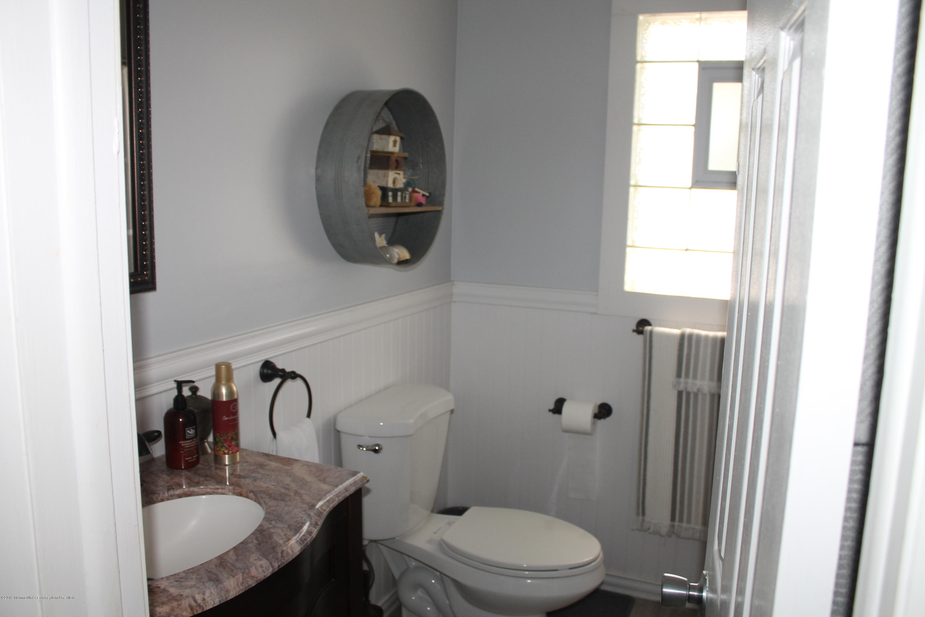 226 Teal Road Brick, NJ 08723 - Photo 14 of 16 Bathroom