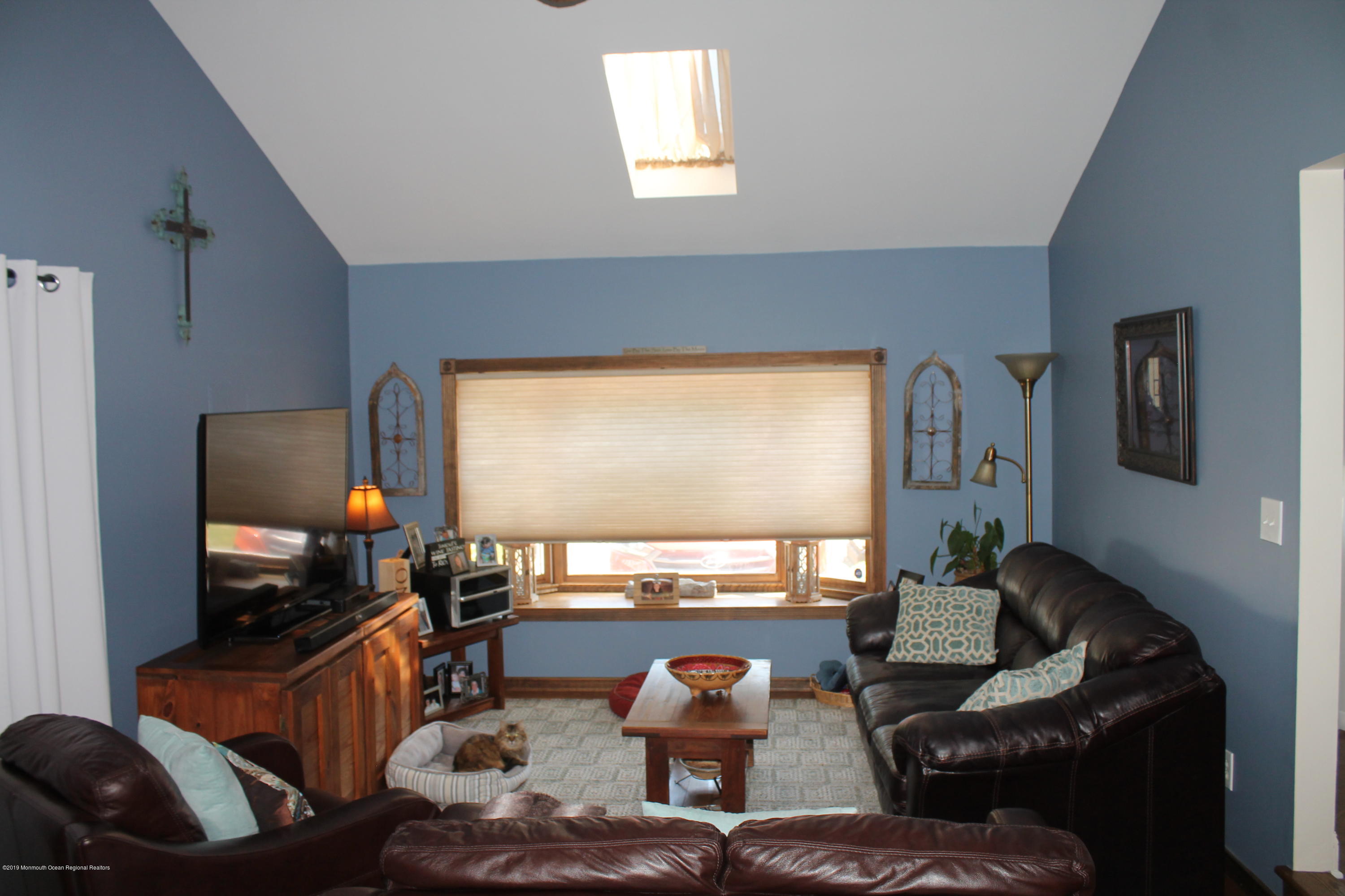 226 Teal Road Brick, NJ 08723 - Photo 4 of 16 Family Room