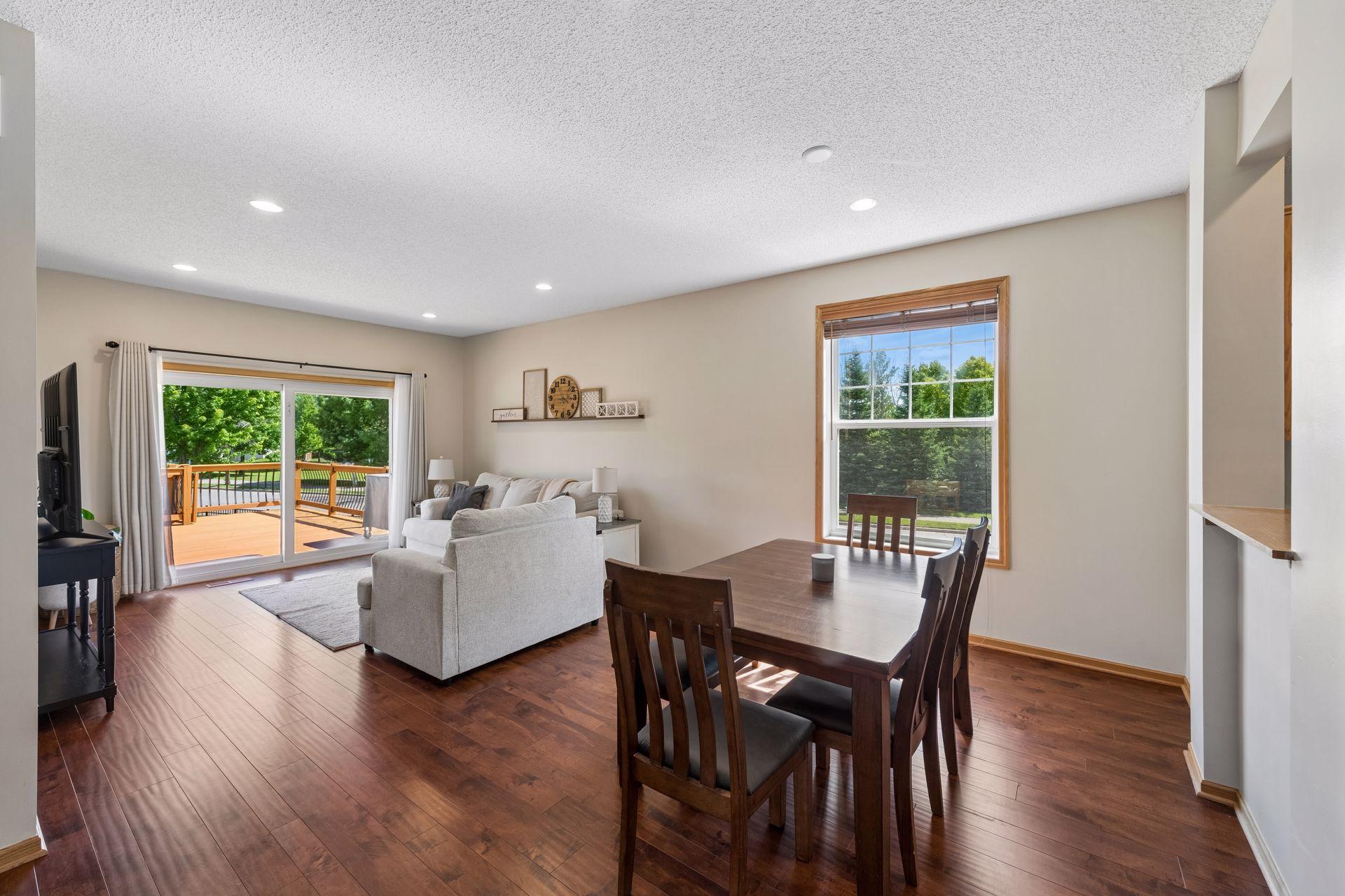 2229 Grimm Road Chaska, MN 55318 - Photo 12 of 39