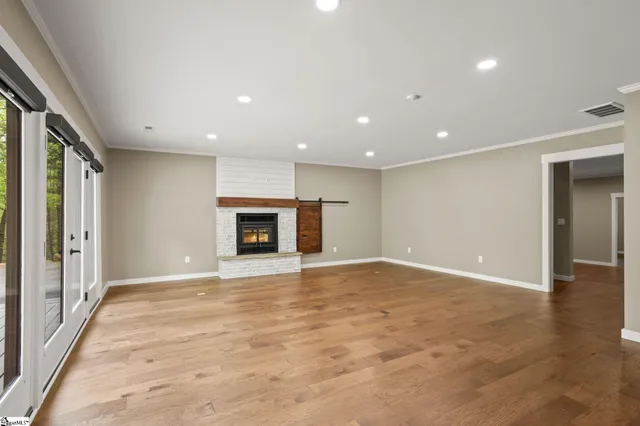 $739,900 | 181 Cherokee Hill Ridge Road, Pickens, SC 29671