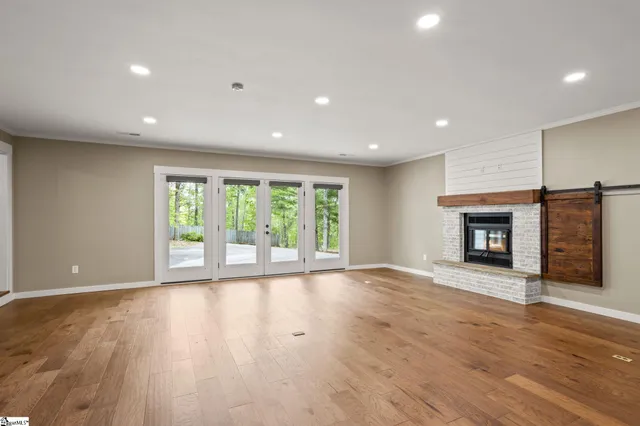 $739,900 | 181 Cherokee Hill Ridge Road, Pickens, SC 29671