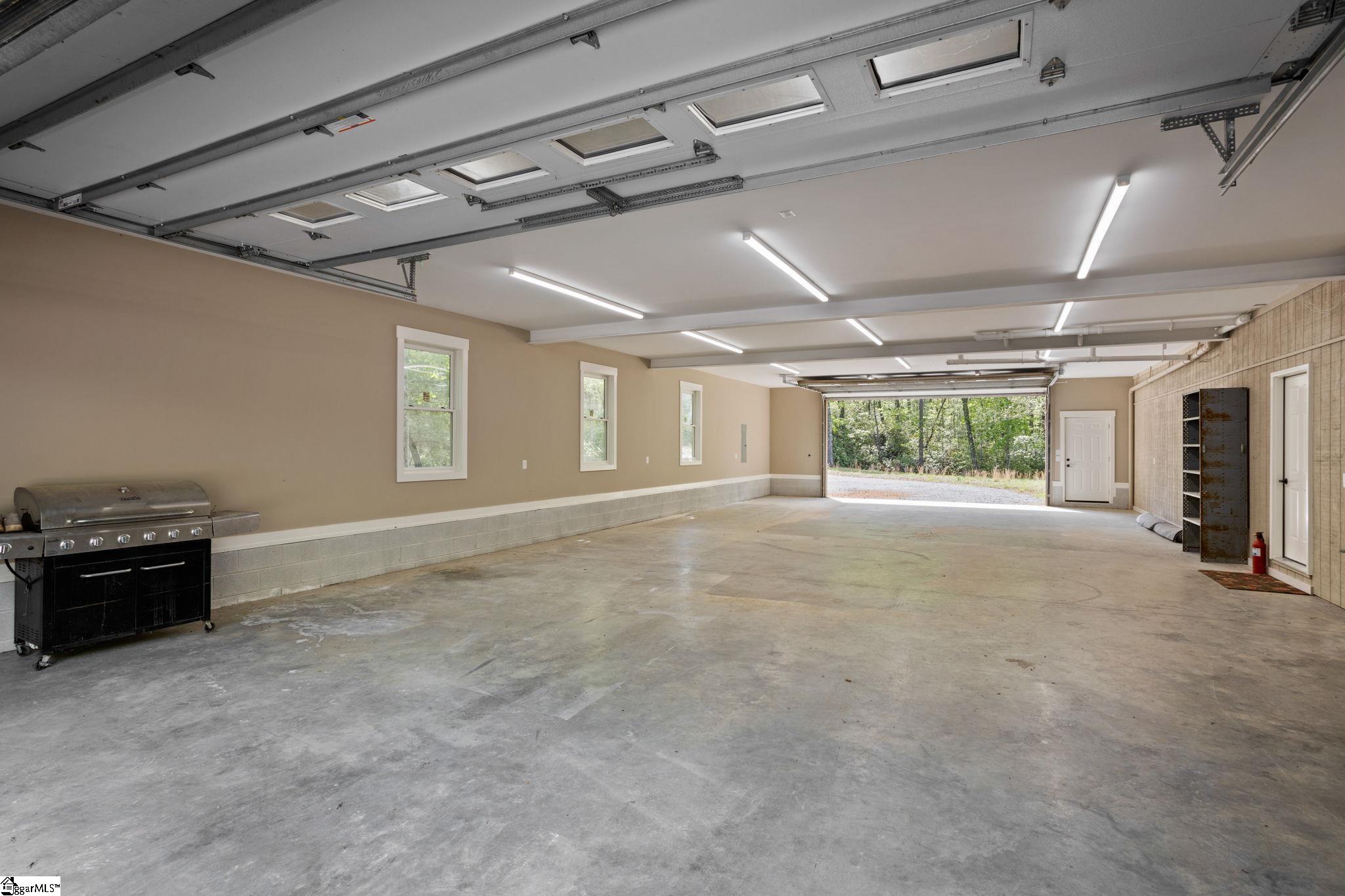 181 Cherokee Hill Ridge Road Pickens, SC 29671 - Photo 21 of 47