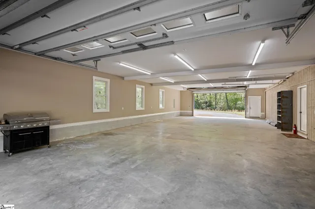 $739,900 | 181 Cherokee Hill Ridge Road, Pickens, SC 29671