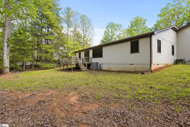 $739,900 | 181 Cherokee Hill Ridge Road, Pickens, SC 29671