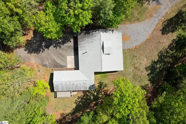 $739,900 | 181 Cherokee Hill Ridge Road, Pickens, SC 29671