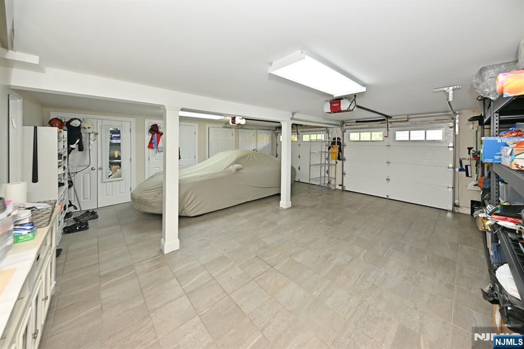 40 Plymouth Road Hillsdale, NJ 07642 - Photo 25 of 33