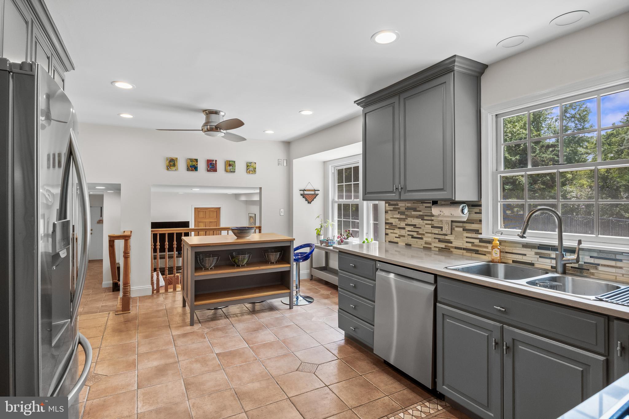 744 Signal Light Road Moorestown, NJ 08057 - Photo 15 of 47