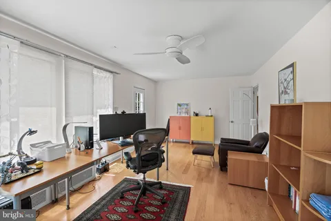 $1,150,000 | 744 Signal Light Road, Moorestown, NJ 08057