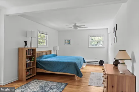 $1,150,000 | 744 Signal Light Road, Moorestown, NJ 08057