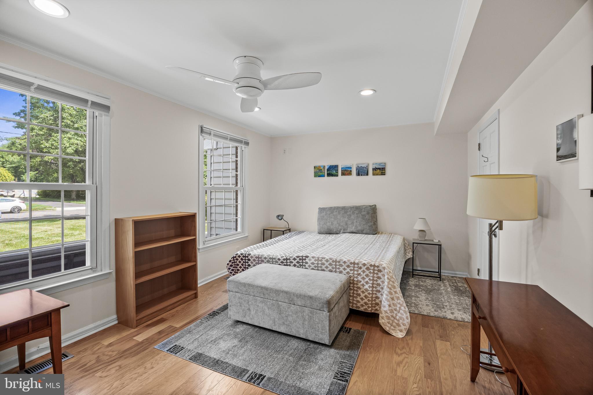 744 Signal Light Road Moorestown, NJ 08057 - Photo 9 of 47