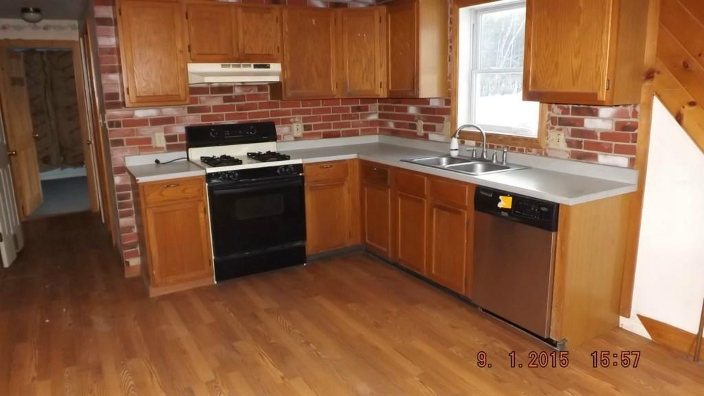 843 Lebanon Road North Berwick, ME 03906 - Photo 3 of 10 Photo