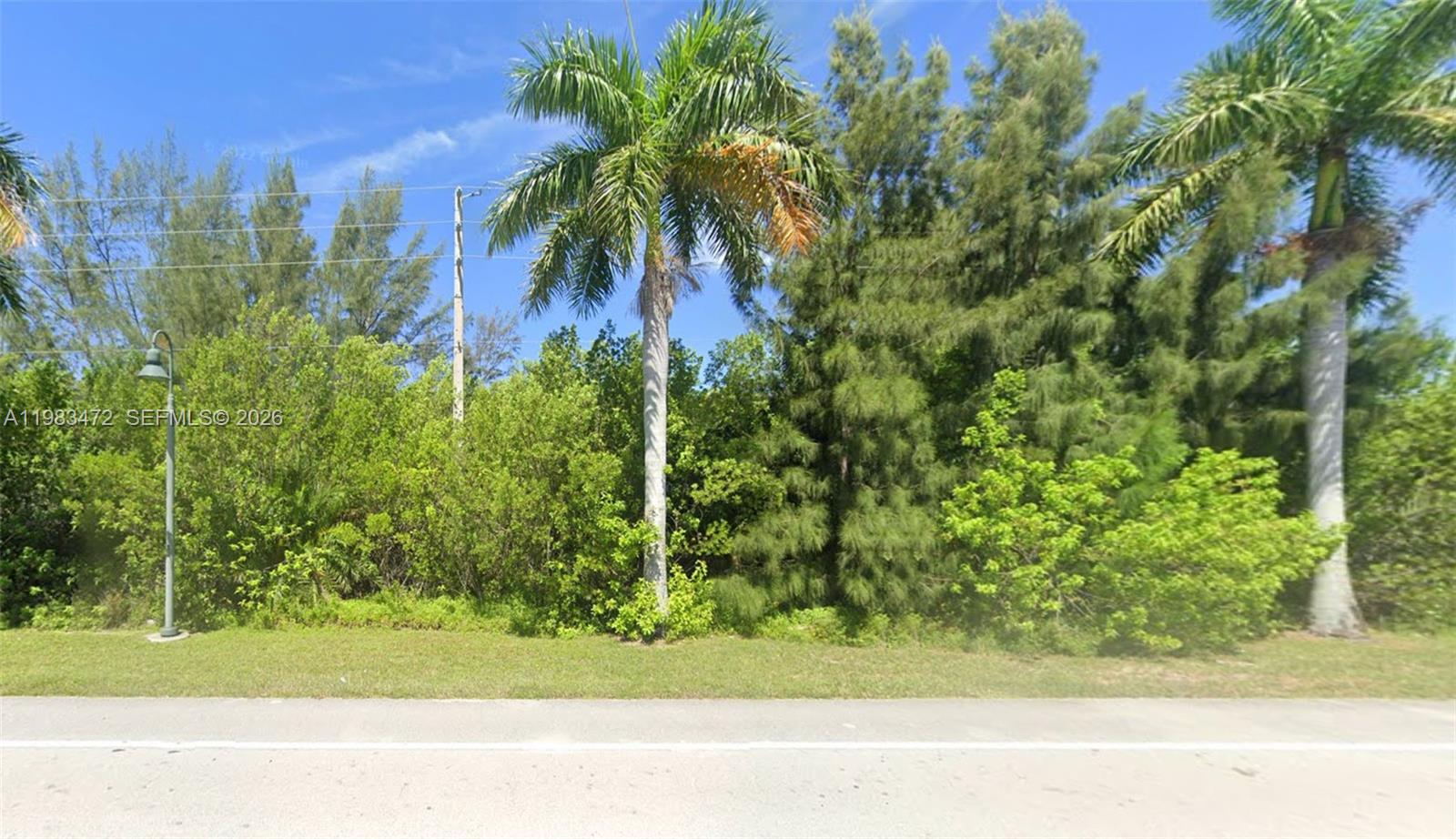 0 South Ocean Drive Fort Pierce, FL 34949 - Photo 4 of 7 a view of a yard with a house
