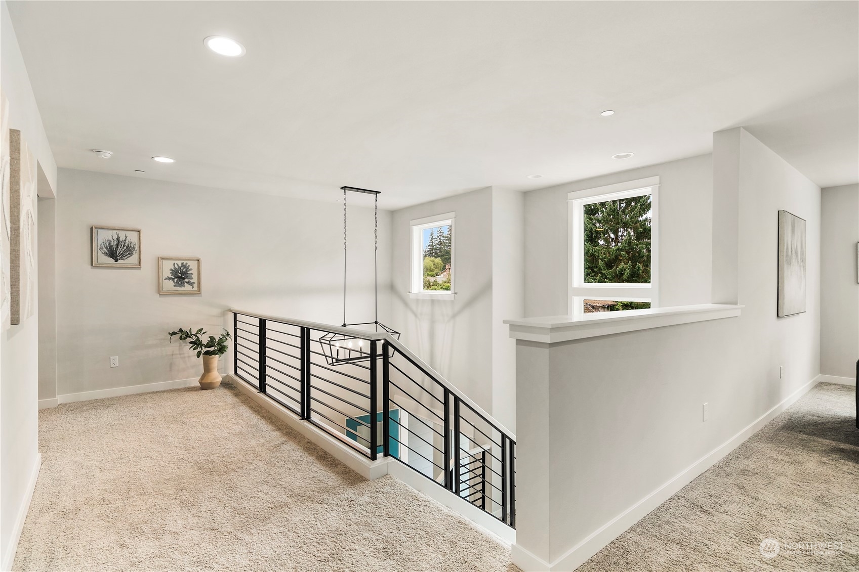 22530 Meridian Avenue South Bothell, WA 98021 - Photo 19 of 35 a view of hallway with windows