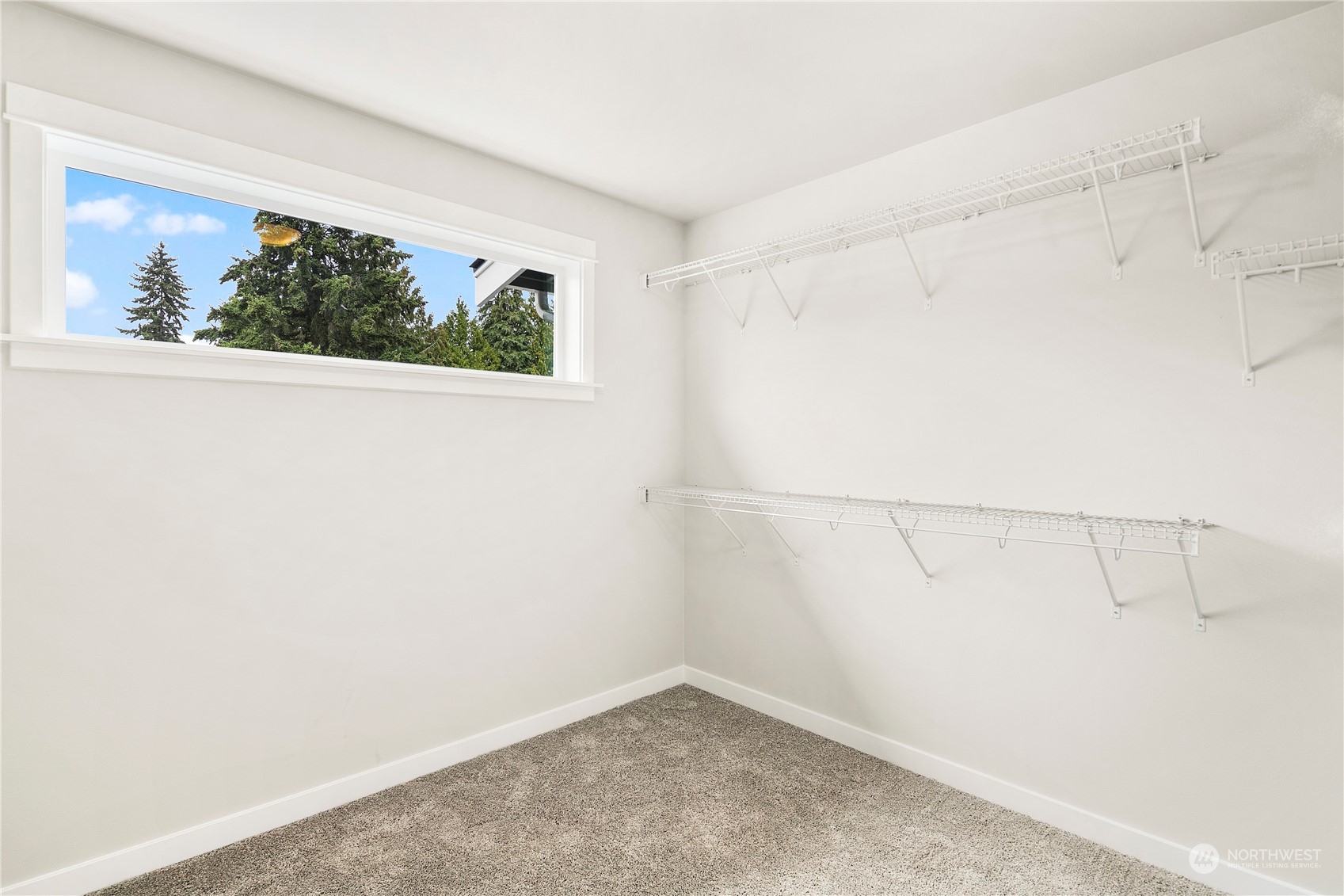 22530 Meridian Avenue South Bothell, WA 98021 - Photo 26 of 35 an empty room with a window