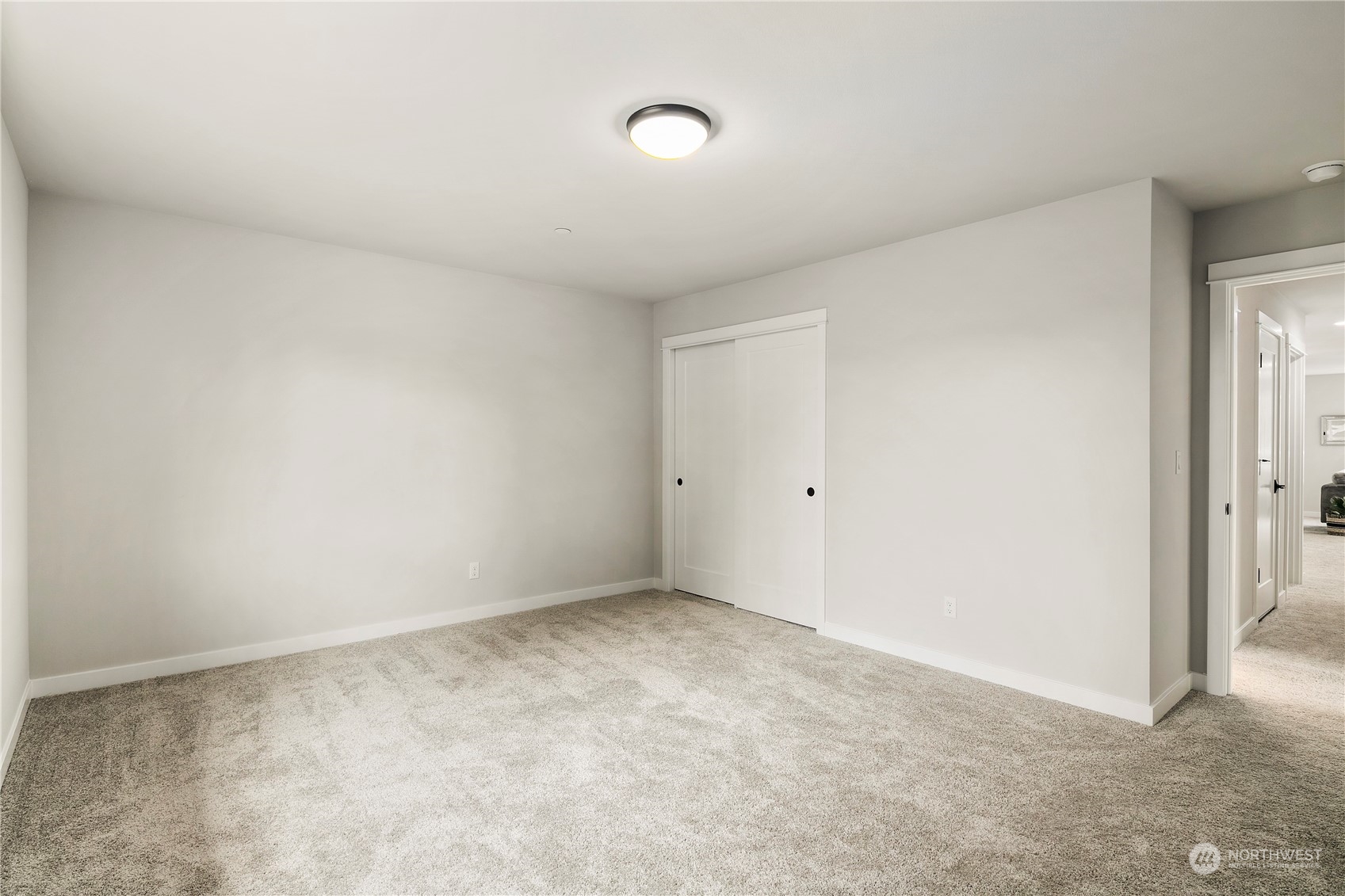 22530 Meridian Avenue South Bothell, WA 98021 - Photo 35 of 35 a view of room