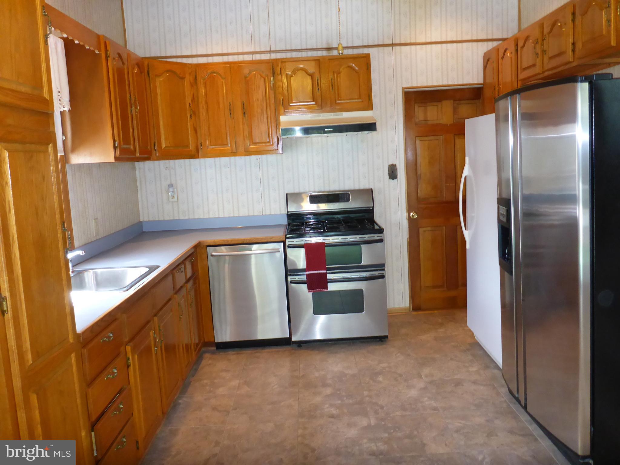 2042 Conowingo Road Rising Sun, MD 21911 - Photo 9 of 38