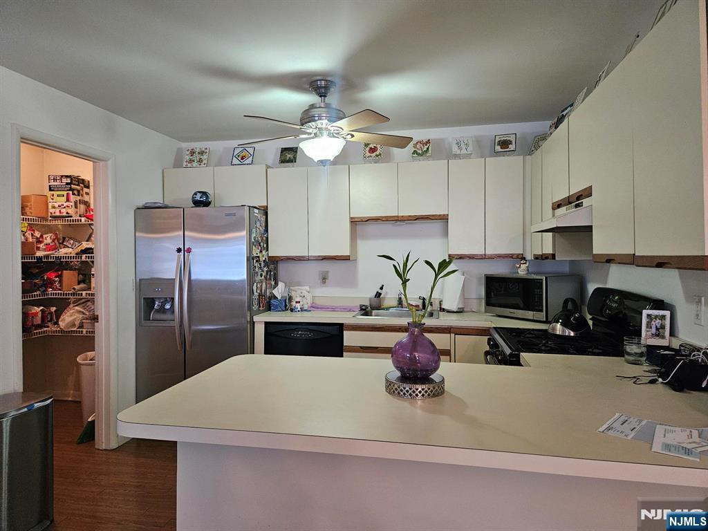 105 Magnolia Road Ramsey, NJ 07446 - Photo 2 of 12