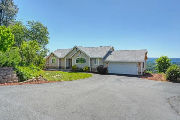 $525,000 | 23380 Barnes Lane, Colfax, CA 95713