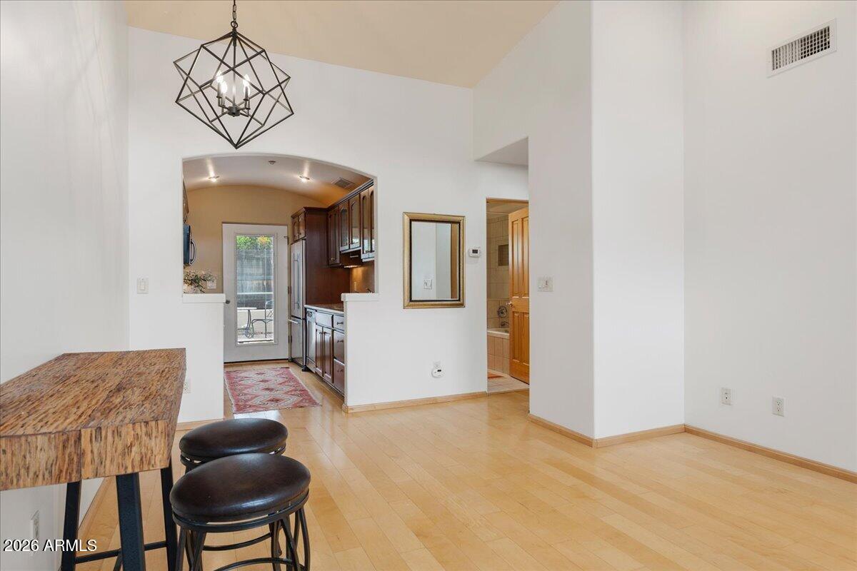 559 Jordan Road, Unit 4 Sedona, AZ 86336 - Photo 4 of 16 04-Living