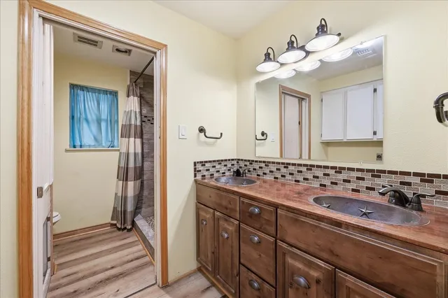 $229,900 | 3042 Parish Cemetery Road, Orange, TX 77632