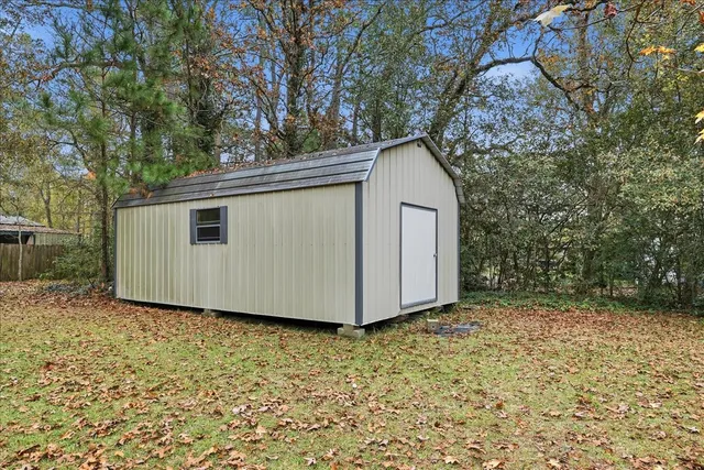 $229,900 | 3042 Parish Cemetery Road, Orange, TX 77632