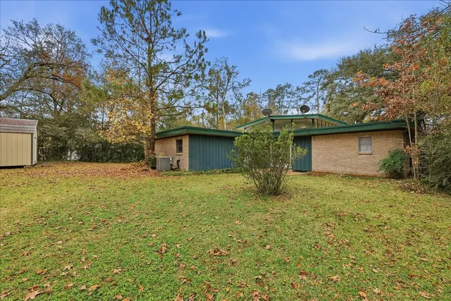 $229,900 | 3042 Parish Cemetery Road, Orange, TX 77632