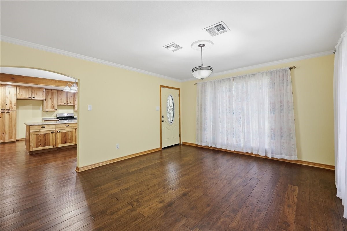 3042 Parish Cemetery Road Orange, TX 77632 - Photo 5 of 29