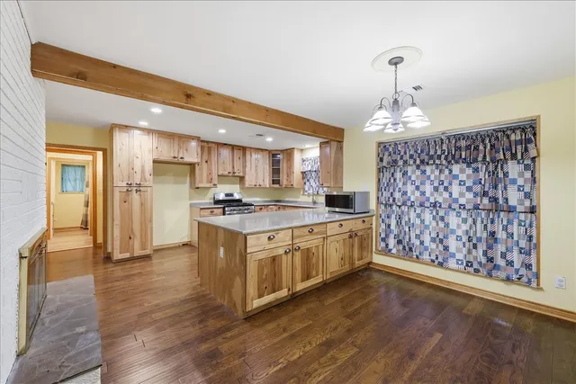 $229,900 | 3042 Parish Cemetery Road, Orange, TX 77632