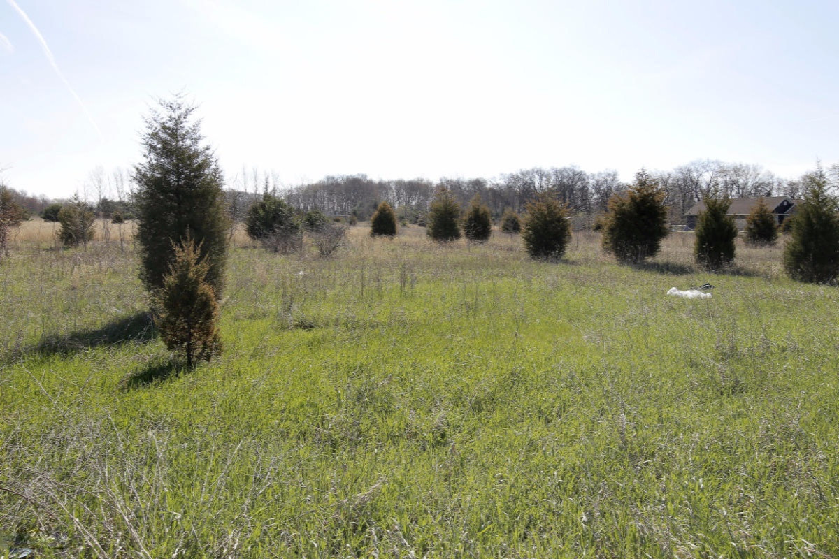 11123 South Sprinkle Road Vicksburg, MI 49097 - Photo 2 of 2 15018839_01