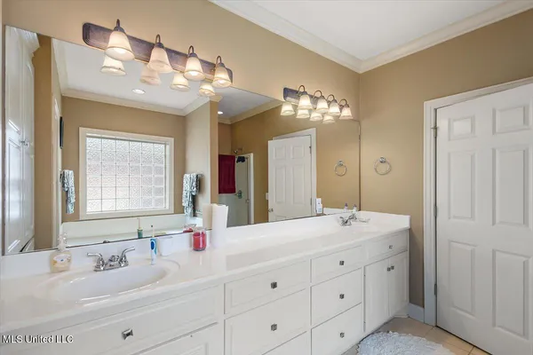 $370,000 | 108 Merlot Cove, Clinton, MS 39056