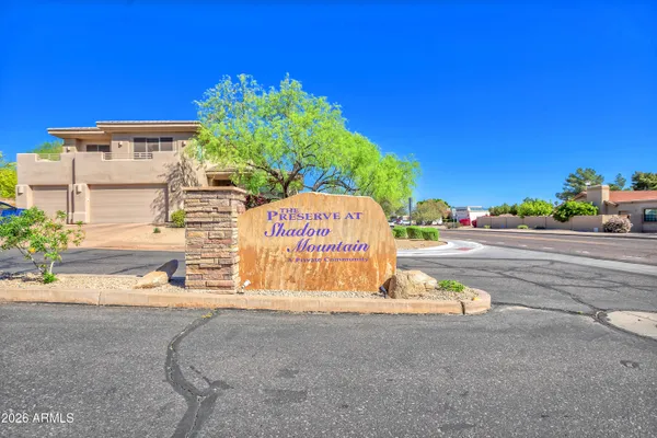 $869,900 | 2716 East Evans Drive, Phoenix, AZ 85032