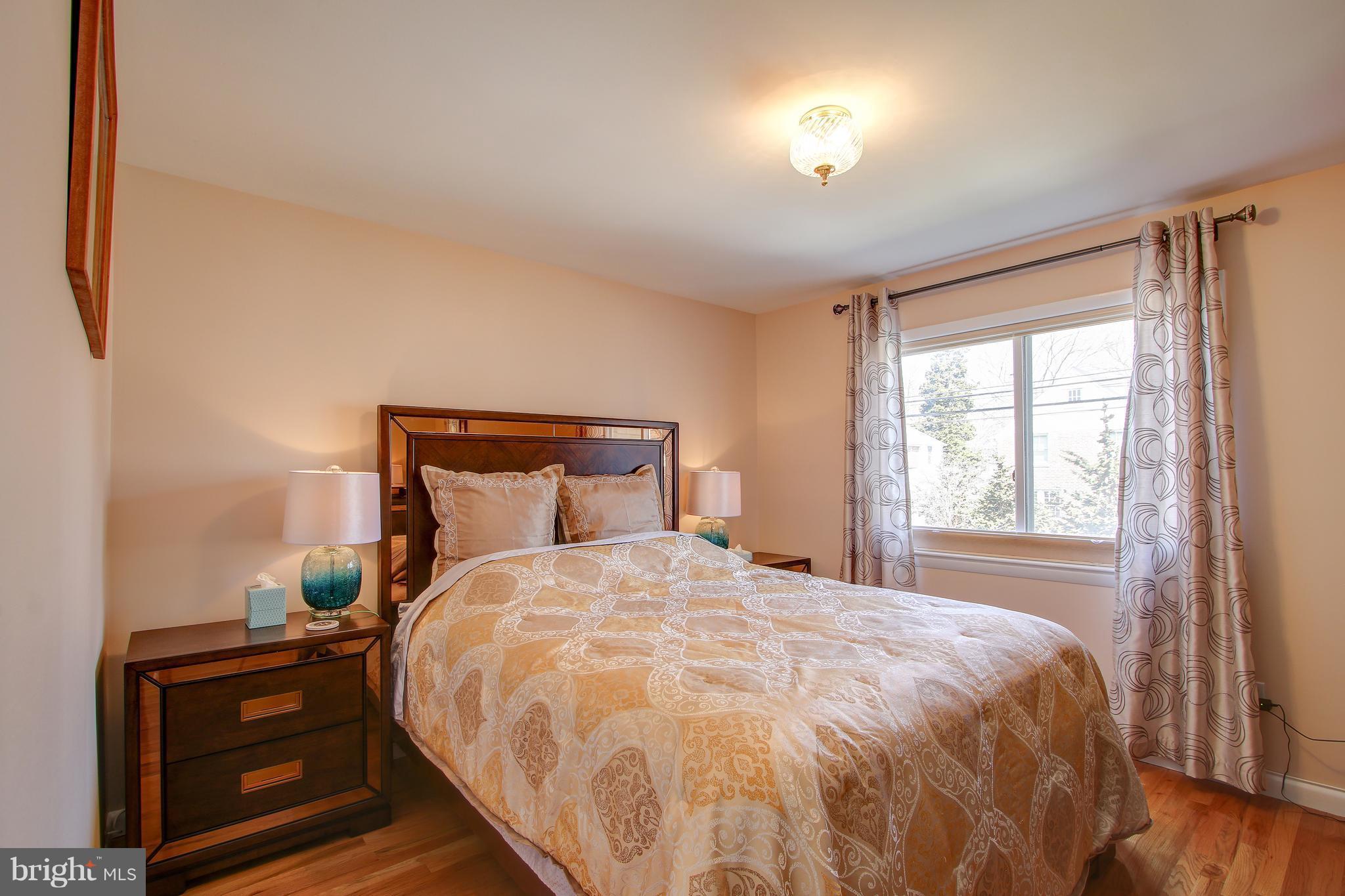 4604 Rosedale Avenue Bethesda, MD 20814 - Photo 13 of 30 Spacious and bright Bedroom 2