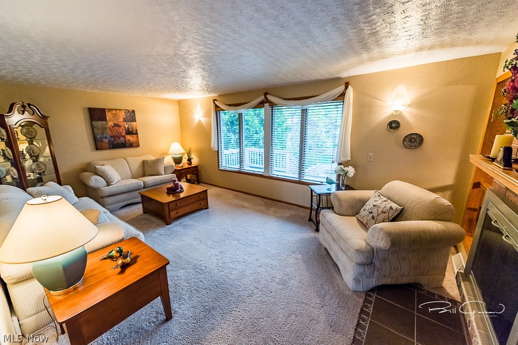 4556 Dryden Court Southwest Canton, OH 44708 - Photo 5 of 21 Gallery Image 5