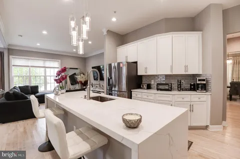 $869,000 | 13137 Clarksburg Square Road, Clarksburg, MD 20871