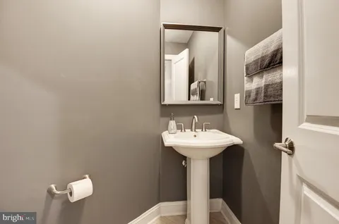 $869,000 | 13137 Clarksburg Square Road, Clarksburg, MD 20871