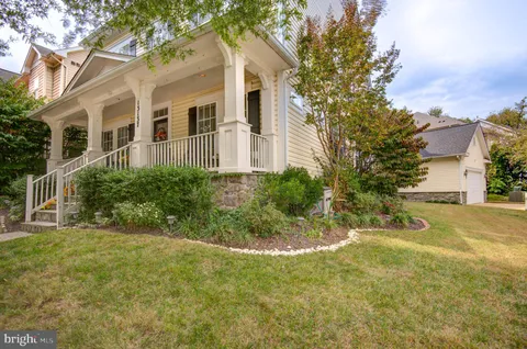 $869,000 | 13137 Clarksburg Square Road, Clarksburg, MD 20871