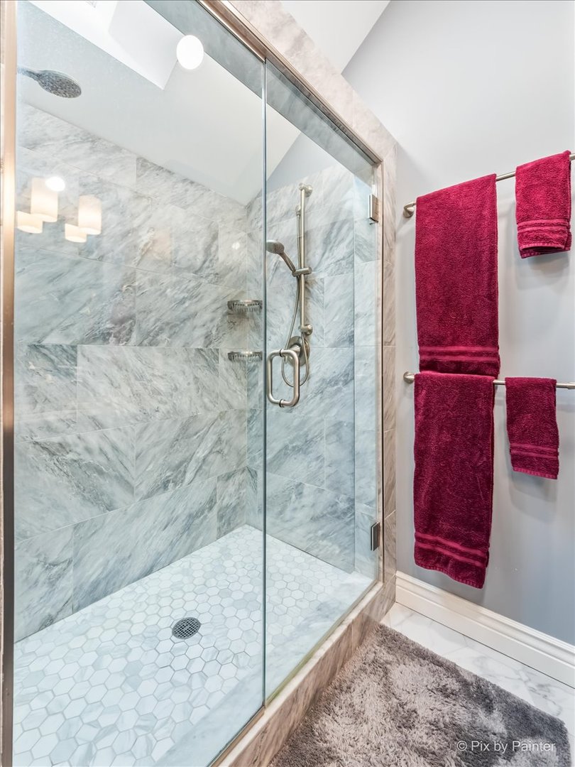 223 Broker Road Bloomingdale, IL 60157 - Photo 31 of 49 Gallery Image 31