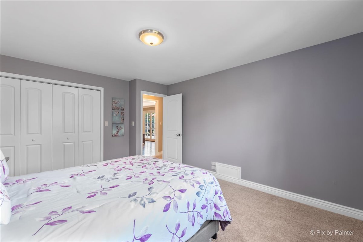223 Broker Road Bloomingdale, IL 60157 - Photo 34 of 49 Gallery Image 34