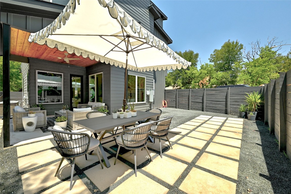 2909 Kuhlman Avenue, Unit 1 Austin, TX 78702 - Photo 39 of 40 a view of outdoor space yard and patio