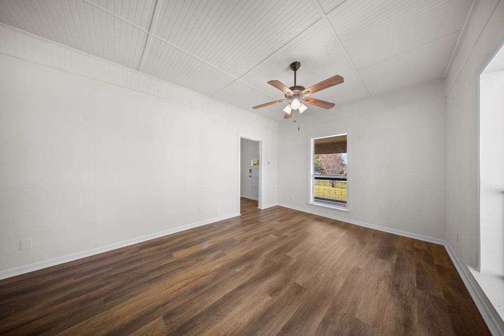 132 Stacks Road Ennis, TX 75119 - Photo 21 of 36 Gallery Image 21