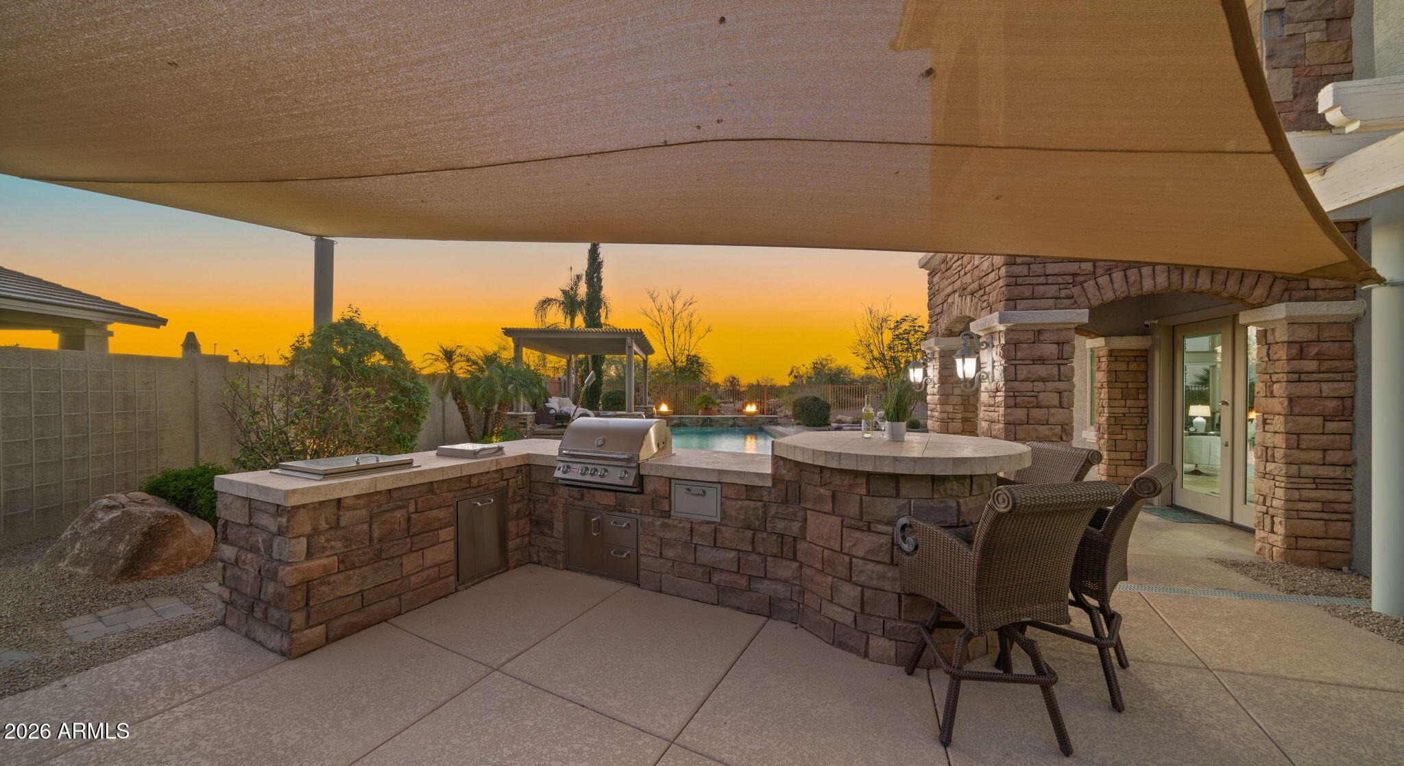 4052 East Clubview Drive Gilbert, AZ 85298 - Photo 14 of 91 83-web-or-mls-TWILIGHT16
